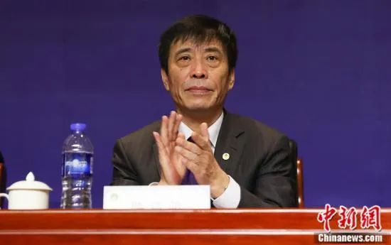 欧超创立初期的12支球队中包括米兰、国米以及尤文三支意大利俱乐部，但这三支球队先后退出欧超。